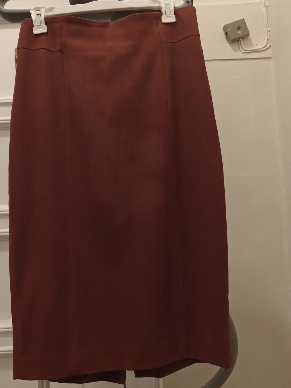 Ann Taylor Size 4 Rust-Colored Women's Pencil Skirt
